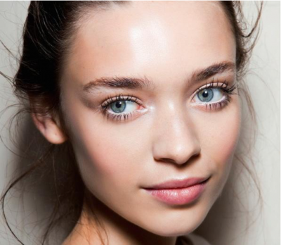 How to Clean Your Makeup Brushes According to The Experts