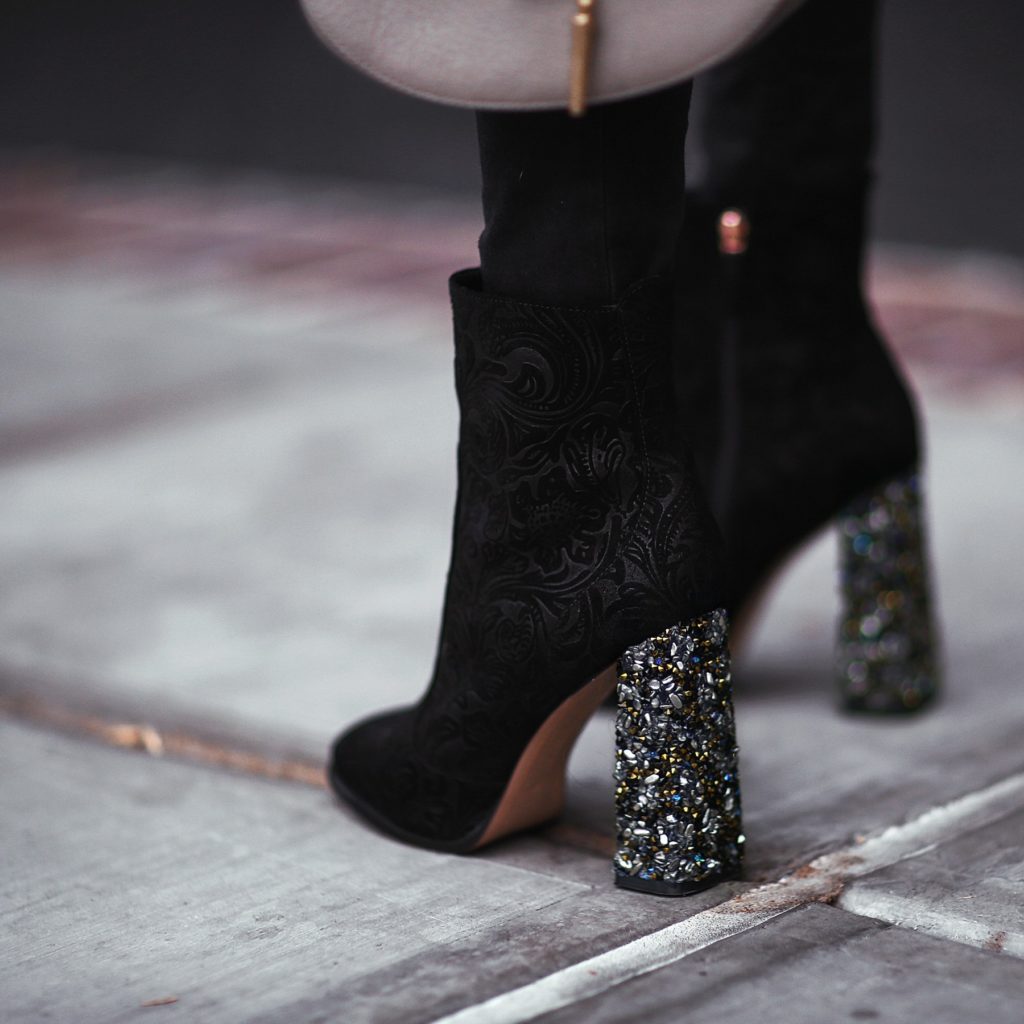 The Secret To Walking Well In Heels