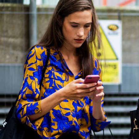 10 Things To Avoid When Texting Your Partner
