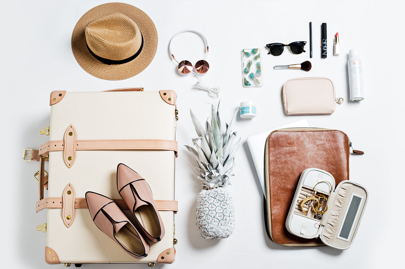 7 Tricks Jet-Setters Swear By When Traveling With Only a Carry-On