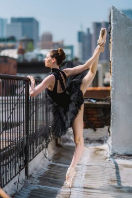 The Ultimate Hotel Room Workout for Women: Streaming from Ballet Beautiful