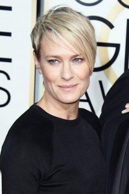 35 Short Haircuts For Older Women That Are Easy To Maintain!