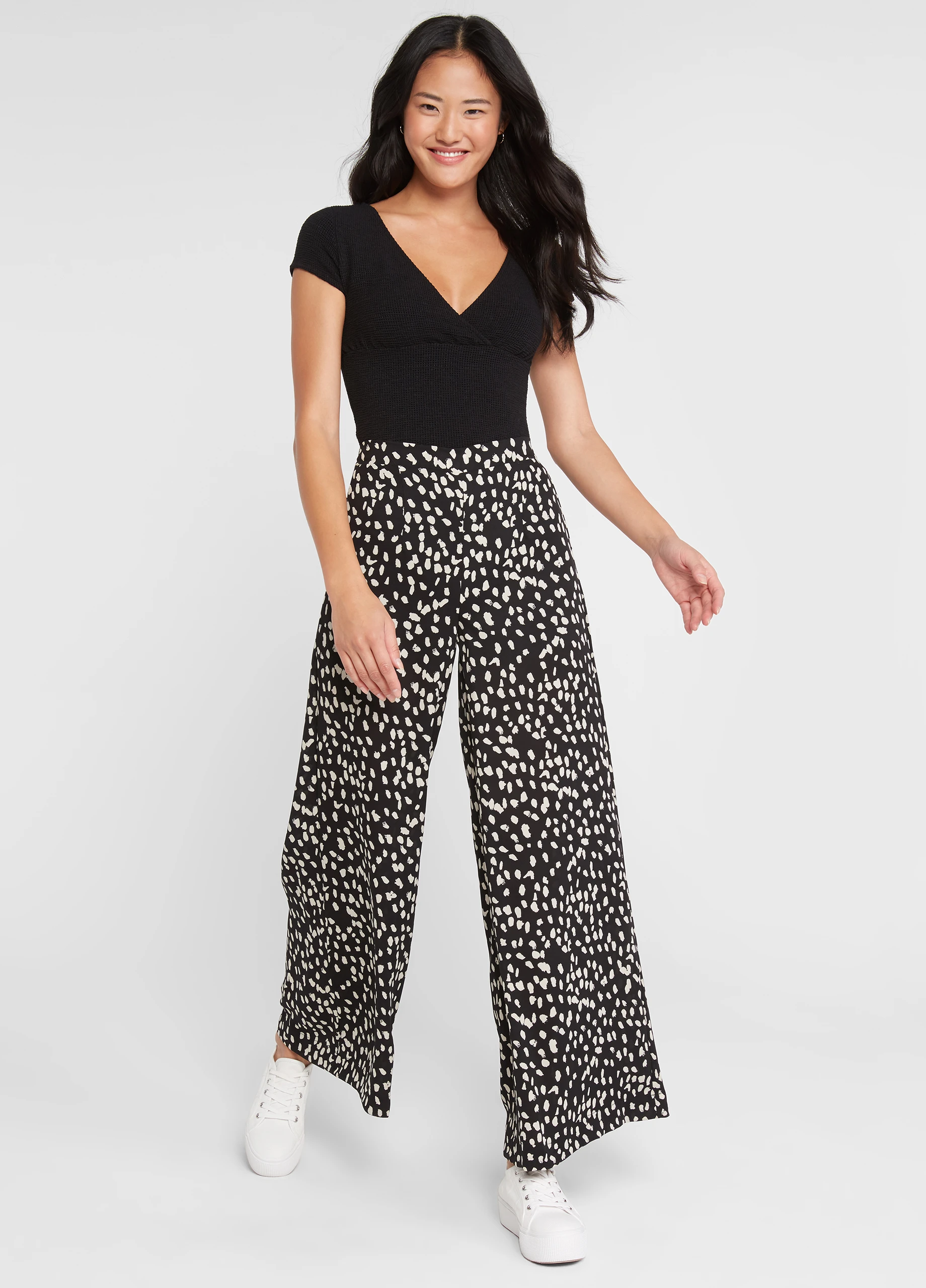  Dotted Wide-Leg Pant